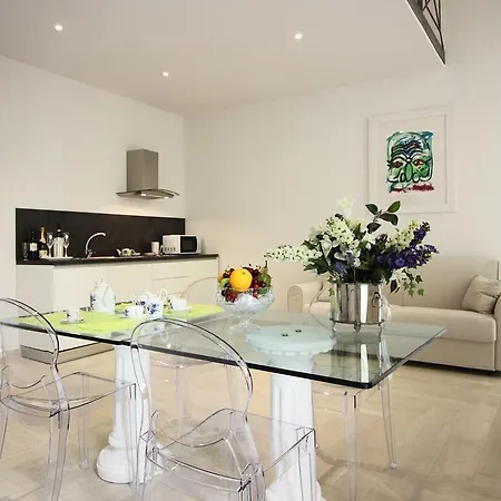 Palazzo D'auria Aparthotel Napoli