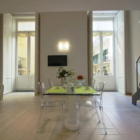 Palazzo D'auria Aparthotel