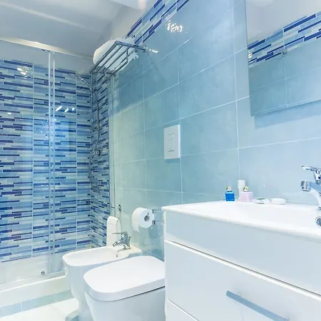 Palazzo D'auria 4* Napoli