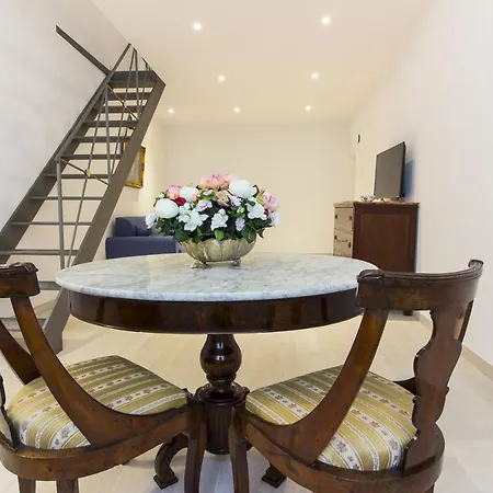 公寓式酒店 Palazzo D'auria 那不勒斯