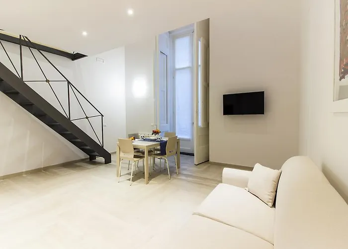 Palazzo D'auria מלון דירות 4*