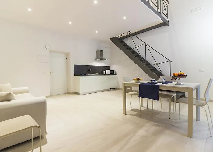 Palazzo D'auria מלון דירות 4*