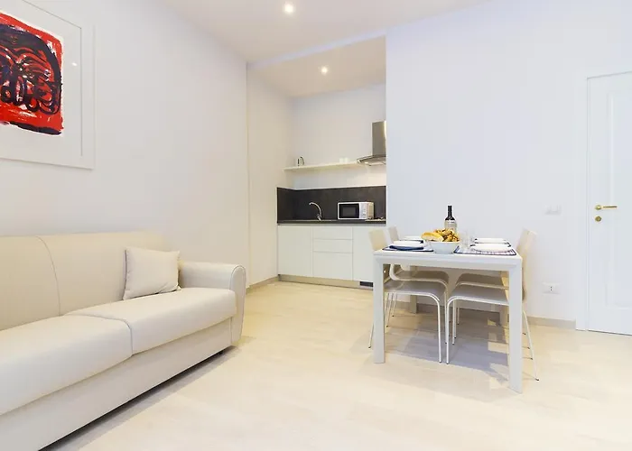 מלון דירות Palazzo D'auria 4*
